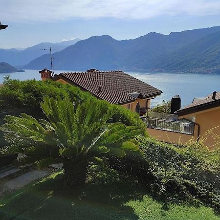 Vista Lago Panoramica Colonno Bagian luar foto