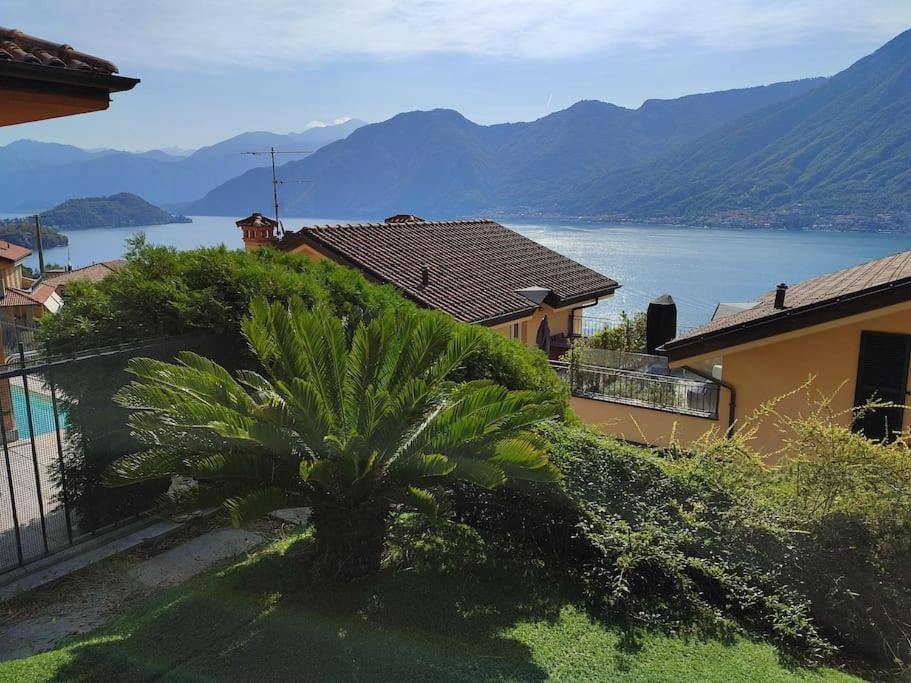 Vista Lago Panoramica Colonno Bagian luar foto